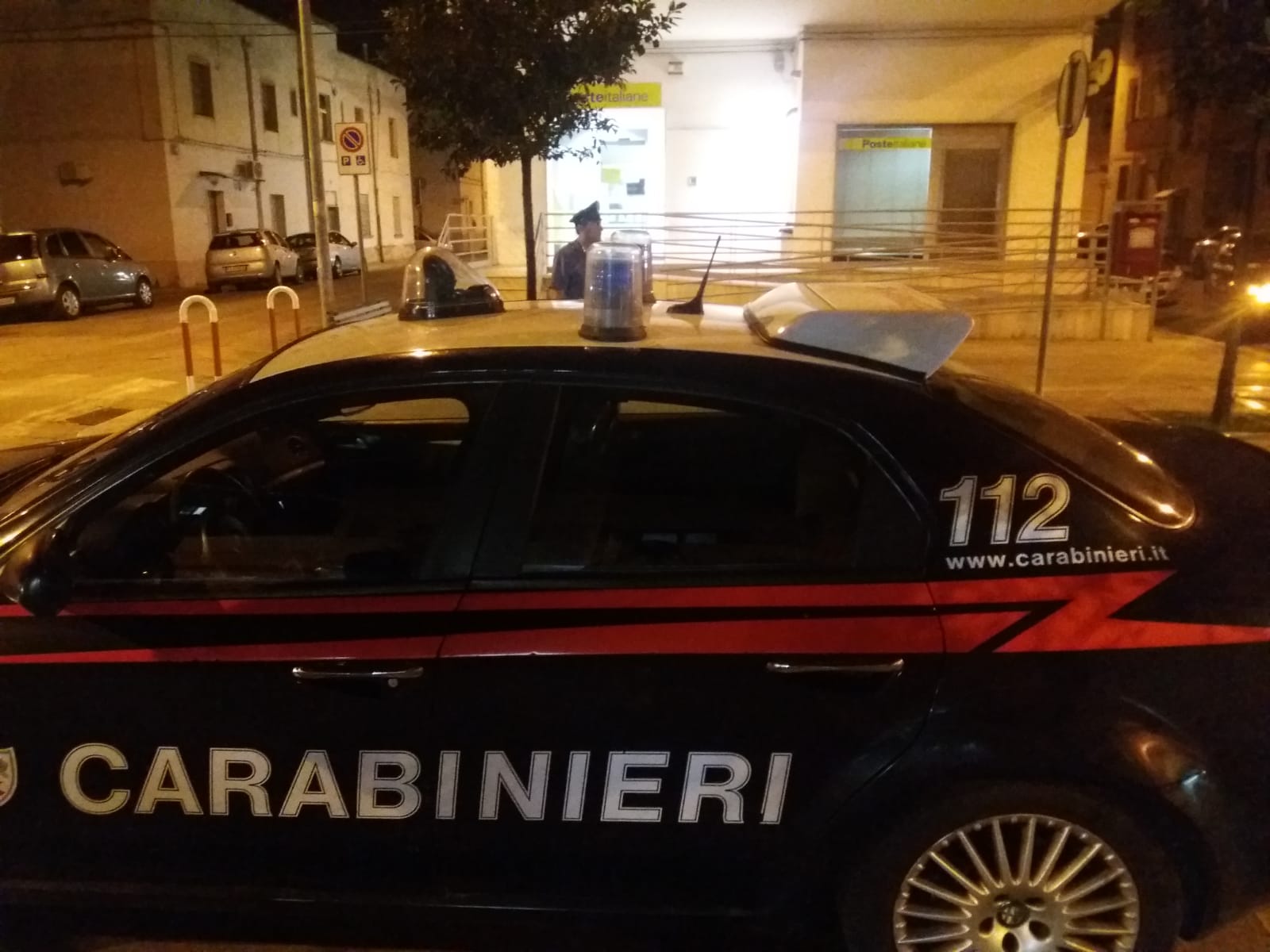 CARABINIERE NON IN SERVIZIO SVENTA RAPINE ALLE POSTE DELLA COMMENDA ...