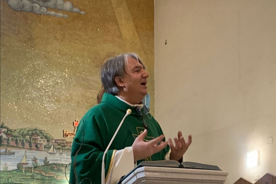 PADRE MICHELE CARRIERO COMPIE 50 ANNI